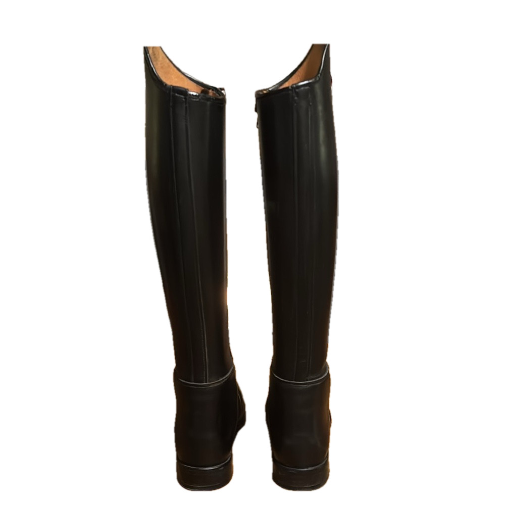 Sleek Black Knee-High Heeled Boots for Women - Picture 3 of 16
